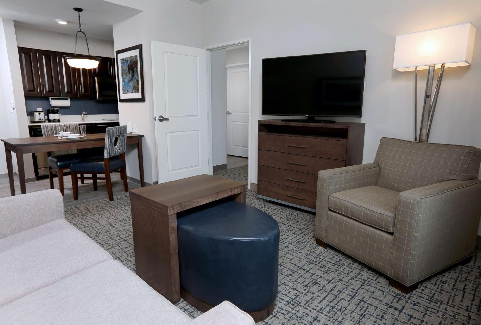 Homewood Suites By Hilton West Fargo/Sanford Medical Center Экстерьер фото